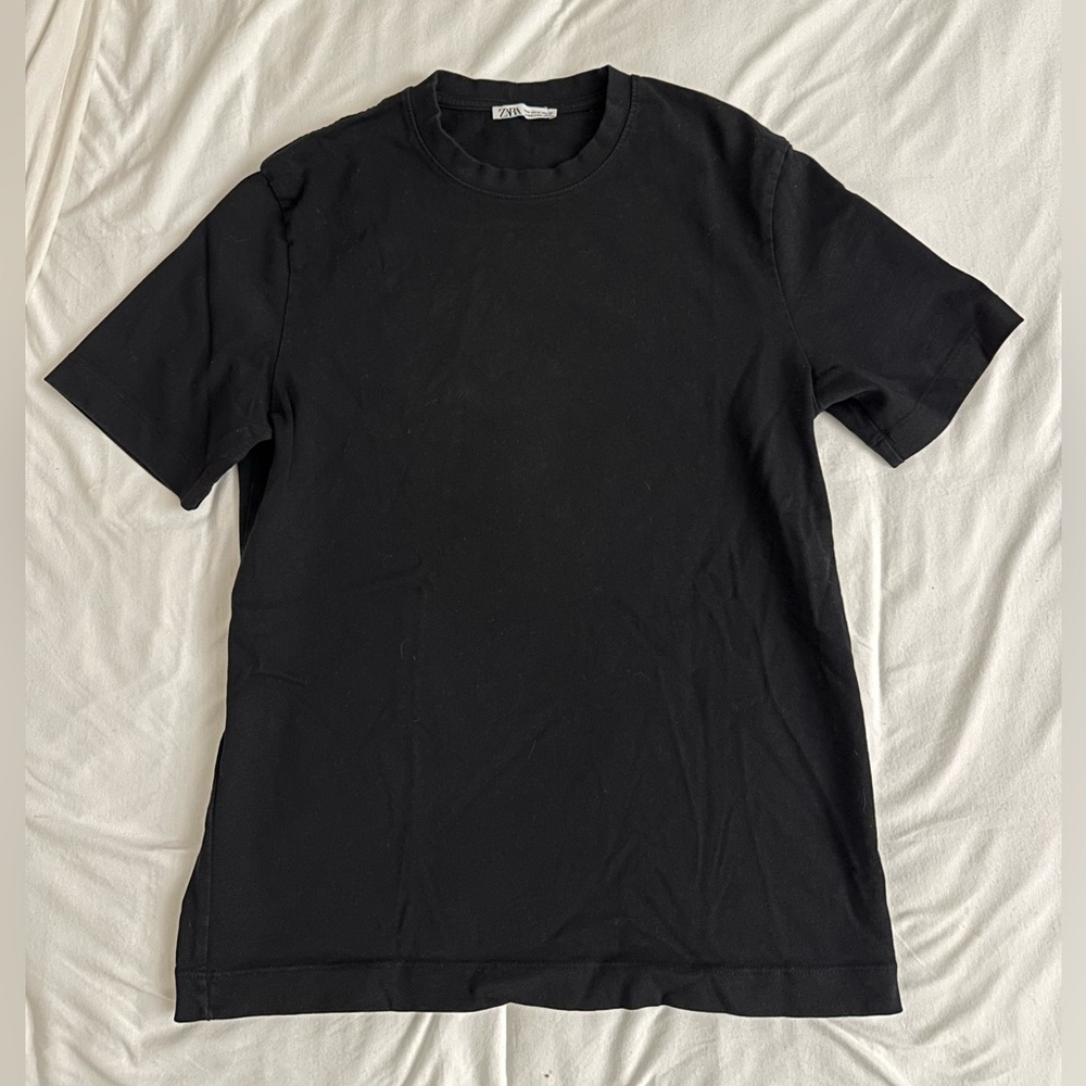 Zara Men’s Black T-Shirt Size Medium